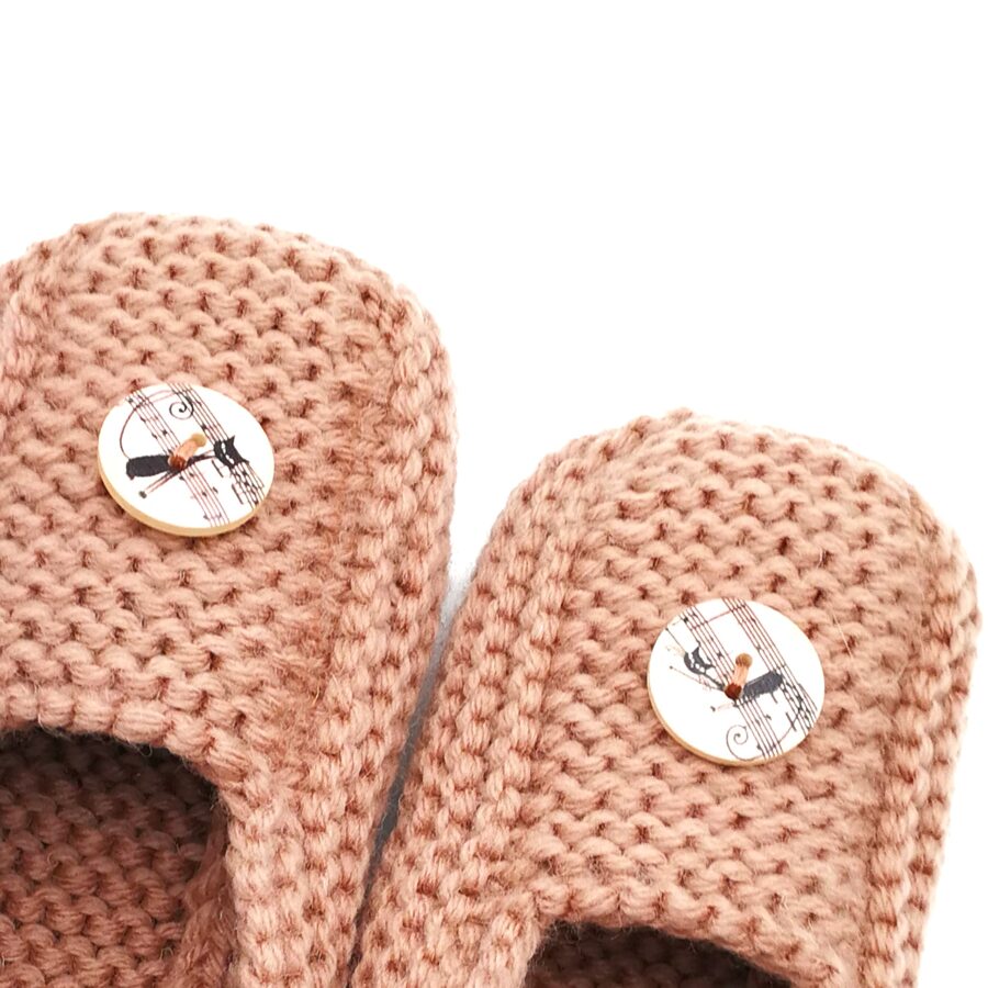 Knitted slippers