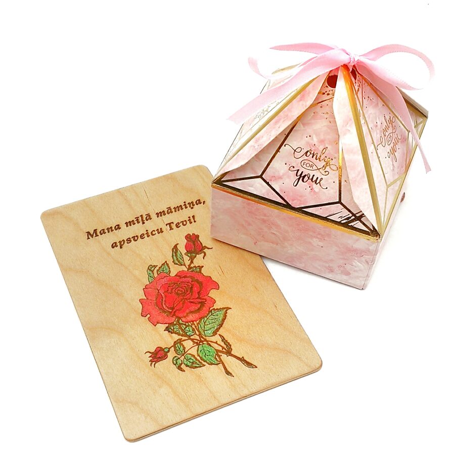 Wooden greeting card "Love you, Mommy"