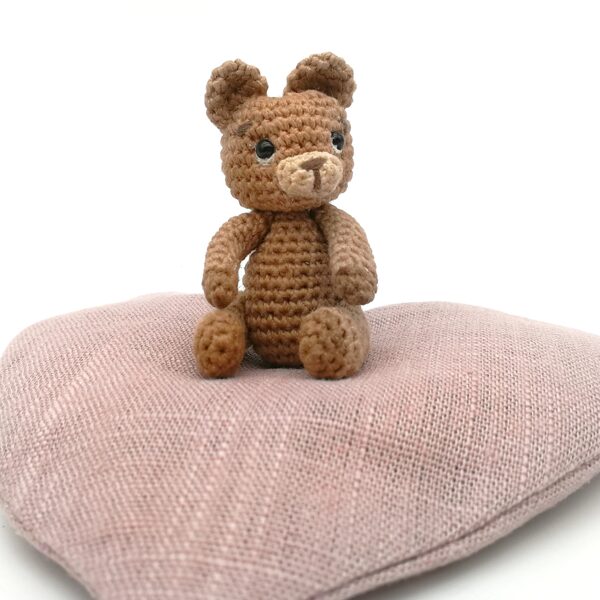 Mini bear toy (2 inches/ 6 cm)